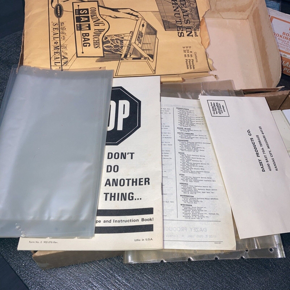 Vintage Retro White Dazey Seal A Meal Model Original Box Vintage With Bags Rare - Picture 3 of 5